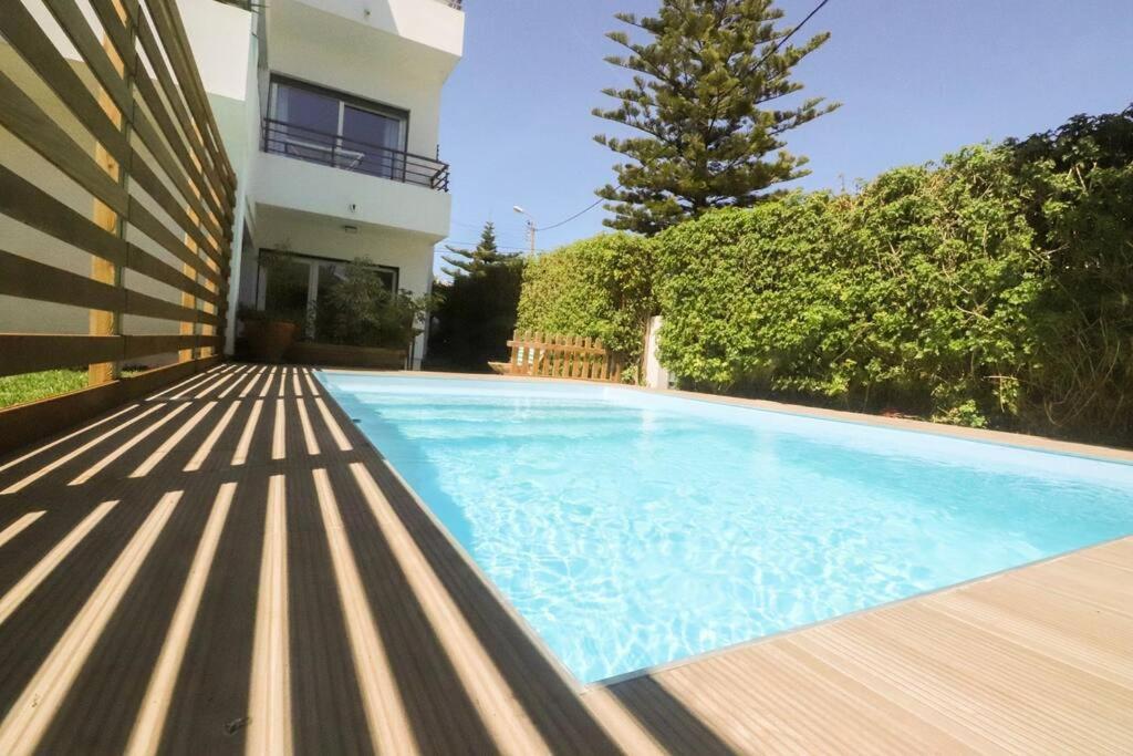 Appartement Cascais Getaway With A Shared Pool Extérieur photo